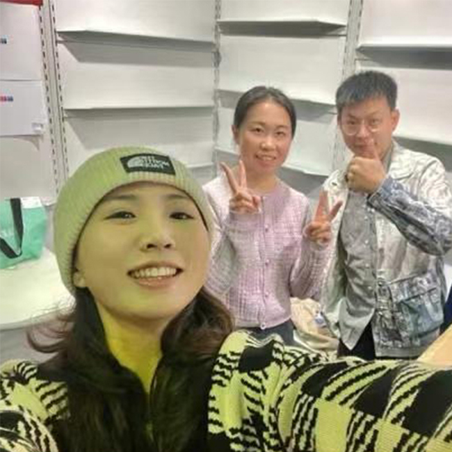 Frankfurt Book Fair - TINAHONG PRINTING CO., LTD